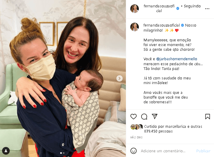 Fernanda Souza surgiu em clique com Claudia Raia e o pequeno Luca Fernanda Souza surgiu em clique com Claudia Raia e o pequeno Luca