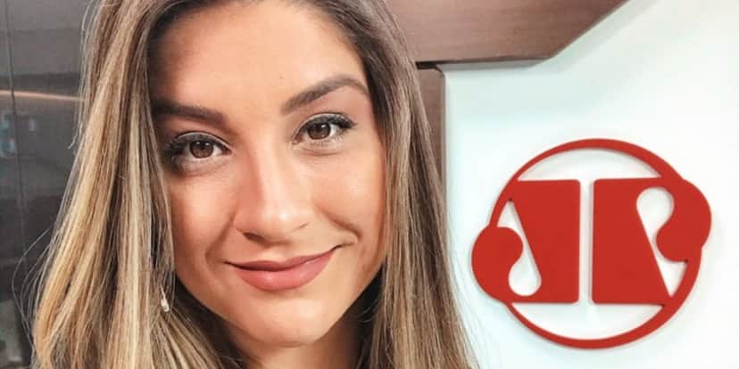Kallyna Sabino na Jovem Pan News (Foto: Reprodução/Instagram) Kallyna Sabino na Jovem Pan News (Foto: Reprodução/Instagram)