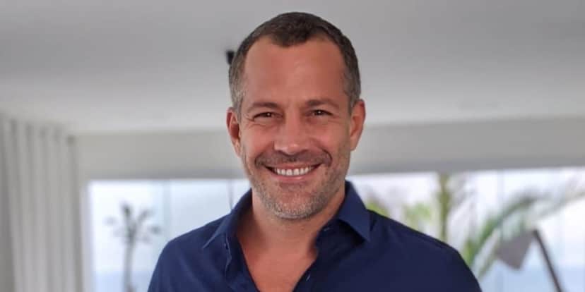 Malvino Salvador é sócio da empresa Mais Cabello (Reprodução: Instagram) Malvino Salvador é sócio da empresa Mais Cabello (Reprodução: Instagram)