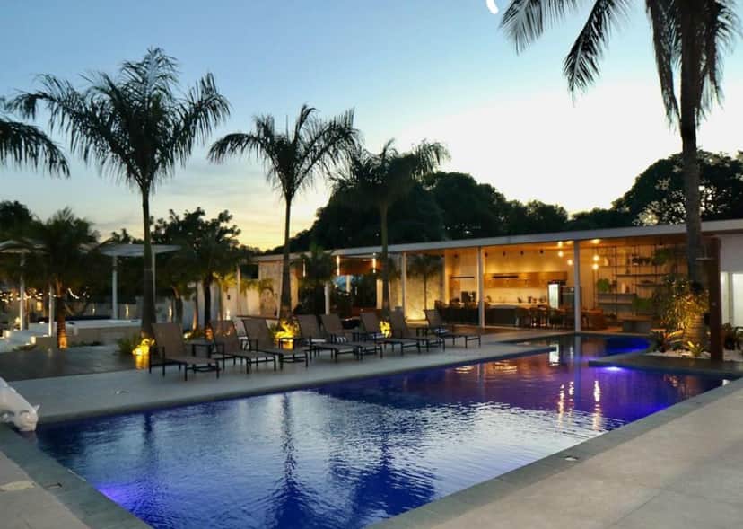 A modelo compartilhou o luxo do local com mais de 22 banheiros (Reprodução - Instagram) A modelo compartilhou o luxo do local com mais de 22 banheiros (Reprodução - Instagram)