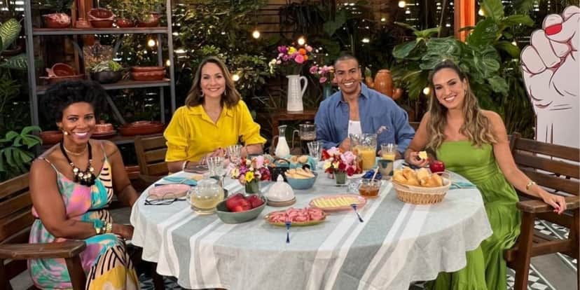 http://tvfoco.uai.com.br/wp-content/uploads/2015/05/Daniela-Mercury.jpg http://tvfoco.uai.com.br/wp-content/uploads/2015/05/Daniela-Mercury.jpg