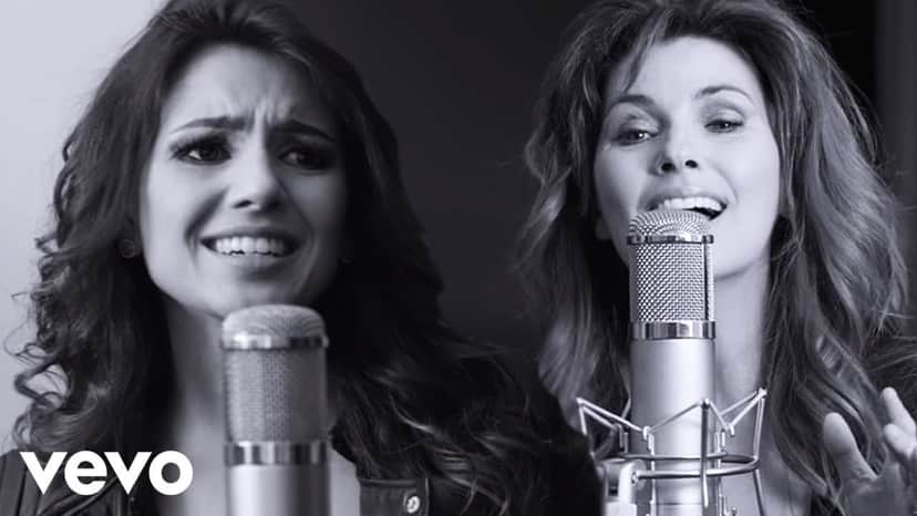 Paula Fernandes se encontra com Shania Twain (Foto: Reprodução) Paula Fernandes se encontra com Shania Twain (Foto: Reprodução)