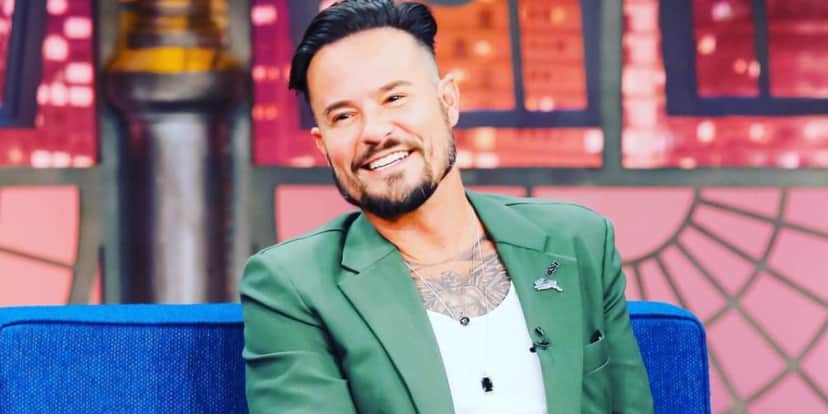 Paulinho Vilhena entregou que ficava travado ao ter que contracenar com Mariana Ximenes (Reprodução: The Noite/ SBT) Paulinho Vilhena entregou que ficava travado ao ter que contracenar com Mariana Ximenes (Reprodução: The Noite/ SBT)