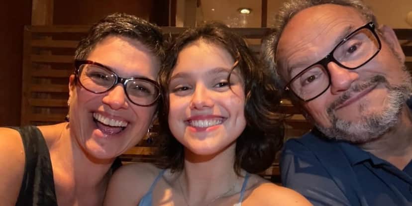 Sandra Annenberg e Ernesto Paglia matando as saudades da filha, que estuda nos Estados Unidos (Reprodução: Instagram) Sandra Annenberg e Ernesto Paglia matando as saudades da filha, que estuda nos Estados Unidos (Reprodução: Instagram)