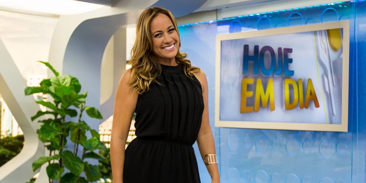 A jornalista do Hoje em Dia, da Record, Renata Alves - Foto Reprodução Internet A jornalista do Hoje em Dia, da Record, Renata Alves - Foto Reprodução Internet