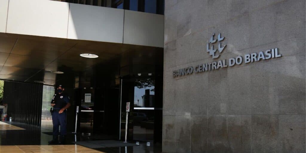 Banco Central confirma benefício EXCELENTE aos brasileiros e que poucos fazem ideia que têm direito