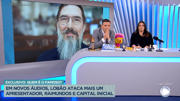 Fabíola Reipert e Gottino na bancada da "Hora da Venenosa" (Foto Reprodução/PlayPlus) Fabíola Reipert e Gottino na bancada da "Hora da Venenosa" (Foto Reprodução/PlayPlus)