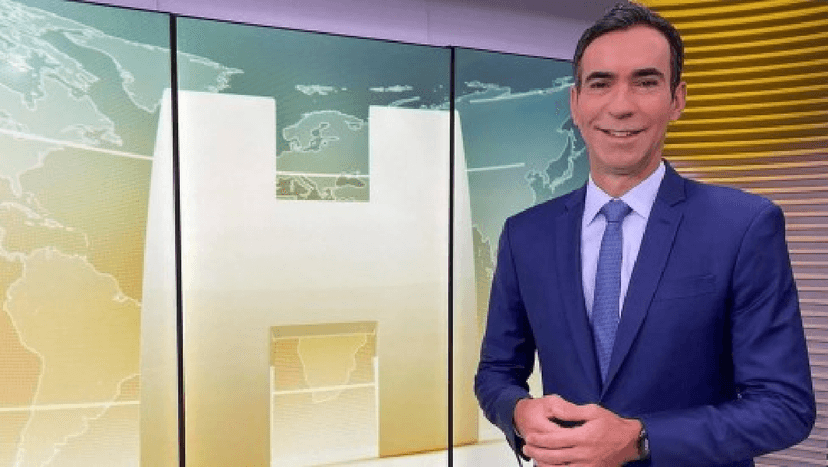 César Tralli sob comando do 'Jornal Hoje' (Foto: Reprodução/ Internet) César Tralli sob comando do 'Jornal Hoje' (Foto: Reprodução/ Internet)