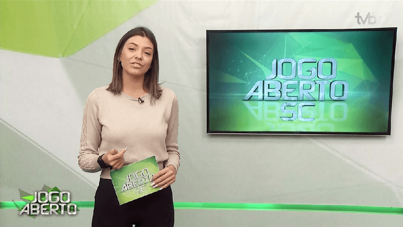 A apresentadora quando estava sob comando do 'Jogo Aberto' (Foto: Reprodução/ Internet) A apresentadora quando estava sob comando do 'Jogo Aberto' (Foto: Reprodução/ Internet)