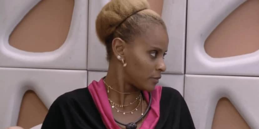 Aline, Rouge, BBB23 Aline, Rouge, BBB23