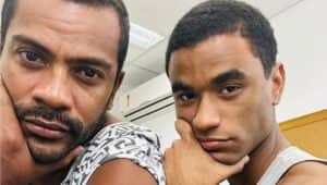 O ator ao lado de Samuel de Assis (Foto: Reprodução / Instagram) O ator ao lado de Samuel de Assis (Foto: Reprodução / Instagram)