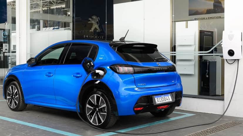 Carro elétrico vai ser tendência no Brasil (Foto: Reprodução) Carro elétrico vai ser tendência no Brasil (Foto: Reprodução)