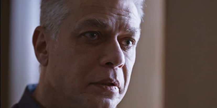Humberto de Todas as Flores fica pasmo ao saber sobre novo filho Humberto de Todas as Flores fica pasmo ao saber sobre novo filho