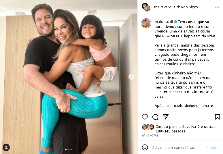 Maíra Cardi surgiu com a filha e o namorado, Thiago Nigro (Foto: Reprodução/ Instagram) Maíra Cardi surgiu com a filha e o namorado, Thiago Nigro (Foto: Reprodução/ Instagram)