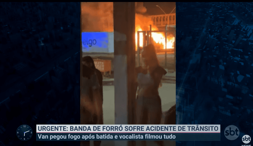 Imagens do incêndio que atingiu a van aonde estava a banda Lambasaia (Foto Reprodução/Youtube) Imagens do incêndio que atingiu a van aonde estava a banda Lambasaia (Foto Reprodução/Youtube)