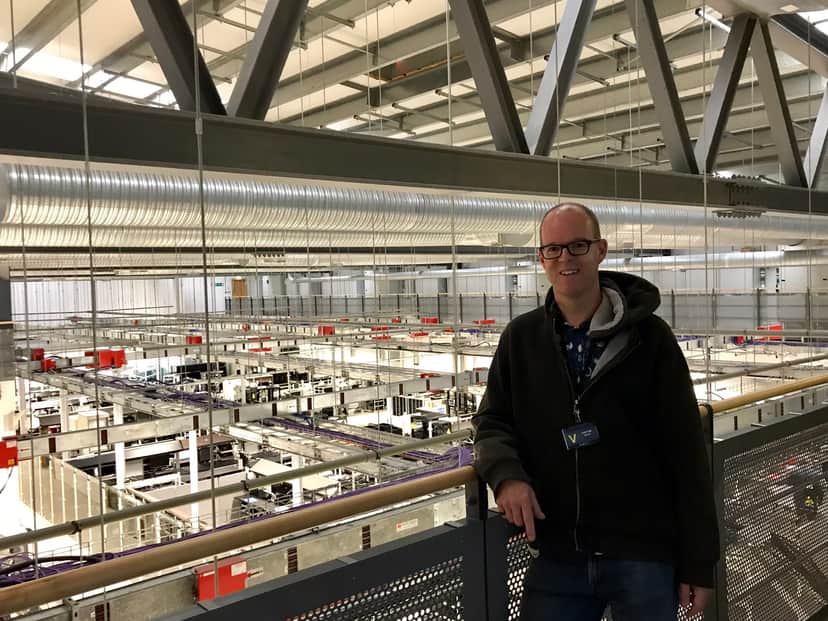 A fábrica abandonada da empresa de celulares da Vertu - Foto Reprodução Twitter A fábrica abandonada da empresa de celulares da Vertu - Foto Reprodução Twitter