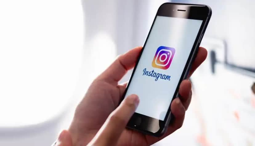 Celular com aplicativo do Instagram - Foto Reprodução Internet Celular com aplicativo do Instagram - Foto Reprodução Internet