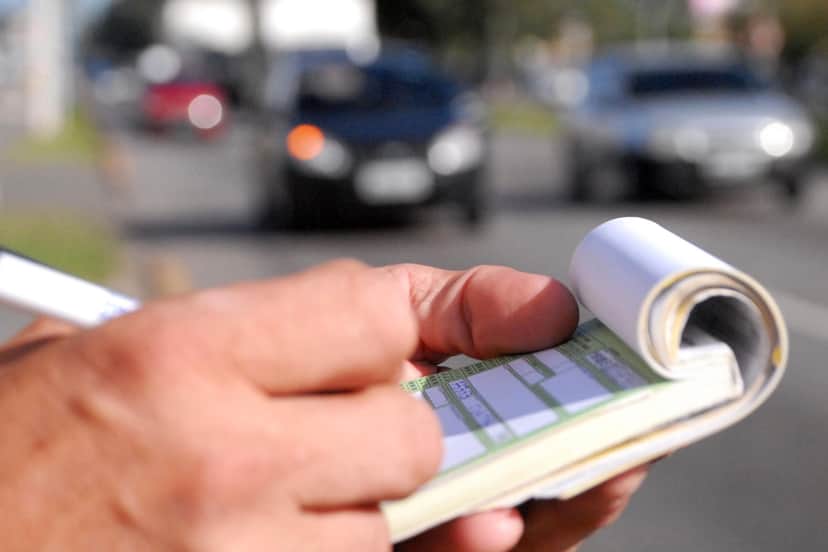 Você precisa saber todos os detalhes das informações que dão conta que, motoristas poderão pagar multas com 40% de desconto - Foto Reprodução Internet Você precisa saber todos os detalhes das informações que dão conta que, motoristas poderão pagar multas com 40% de desconto - Foto Reprodução Internet