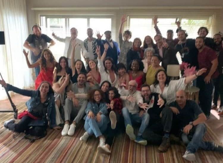 Bastidores da novela Travessia com parte do elenco Bastidores da novela Travessia com parte do elenco