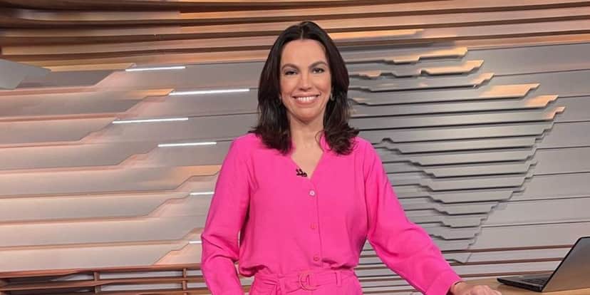 Ana Paula Araújo no Bom Dia Brasil da Globo (Foto: Reprodução / Instagram) Ana Paula Araújo no Bom Dia Brasil da Globo (Foto: Reprodução / Instagram)