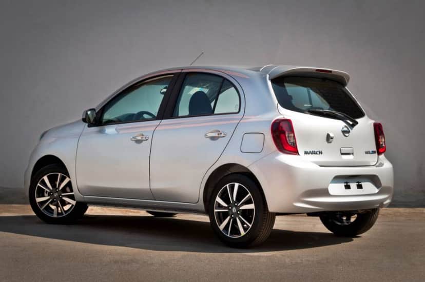 Nissan March (Foto: Reprodução/ Internet) Nissan March (Foto: Reprodução/ Internet)