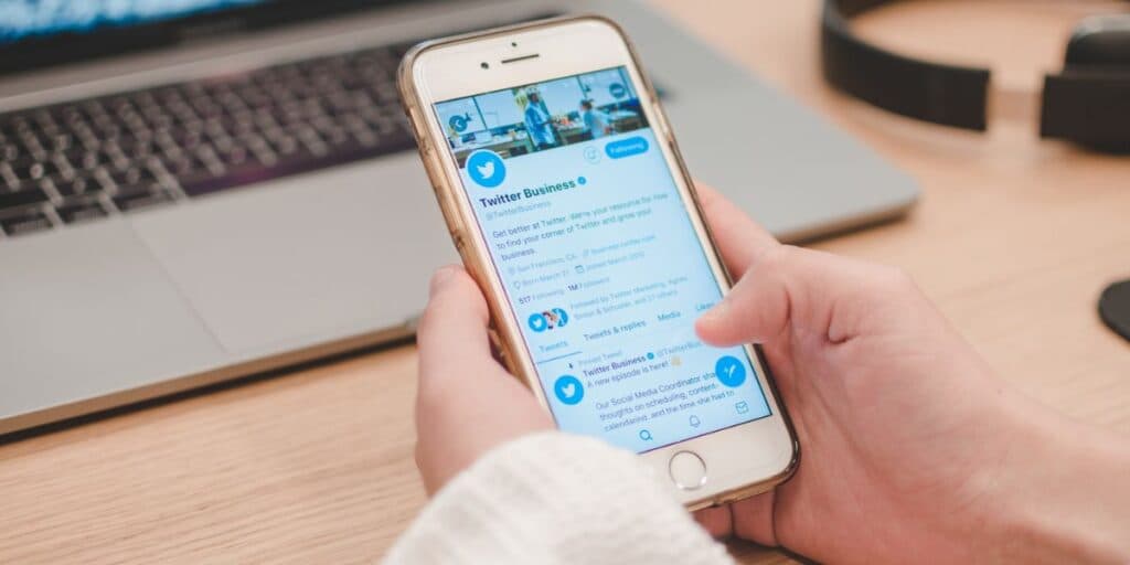 Encerrar uma era: Possível fim do Twitter chega ao público e você precisa saber o que está acontecendo