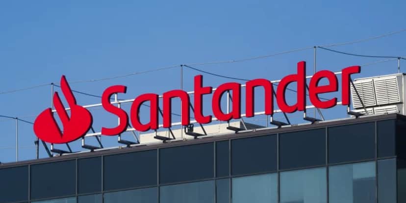 Santander - Foto Reprodução Internet Santander - Foto Reprodução Internet