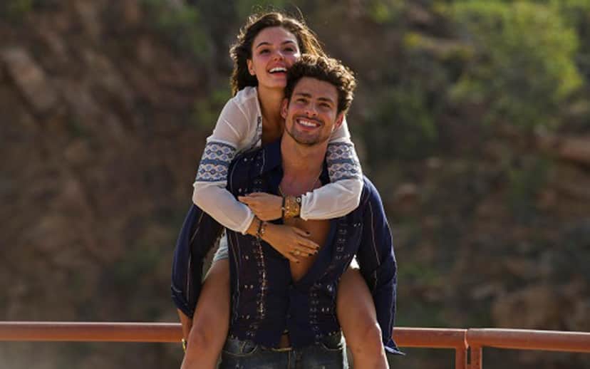 Cauã Reymond e Isis Valverde em cena de Amores Roubados (Foto: Reprodução/TV Globo) Cauã Reymond e Isis Valverde em cena de Amores Roubados (Foto: Reprodução/TV Globo)