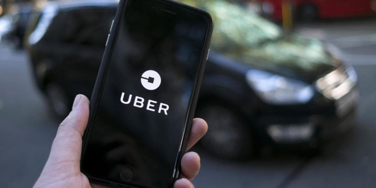 Fique atento no que você faz dentro do Uber (Reprodução: Internet) Fique atento no que você faz dentro do Uber (Reprodução: Internet)