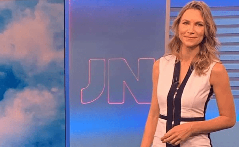 Anne Lottermann sob comando da previsão do tempo no Jornal Nacional (Foto: Reprodução/ Internet) Anne Lottermann sob comando da previsão do tempo no Jornal Nacional (Foto: Reprodução/ Internet)