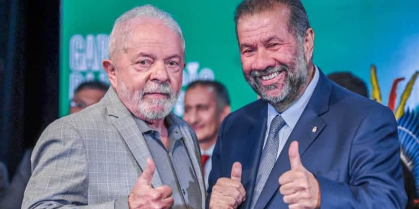 Lula e Carlos Lupi (Imagem Reprodução Internet) Lula e Carlos Lupi (Imagem Reprodução Internet)