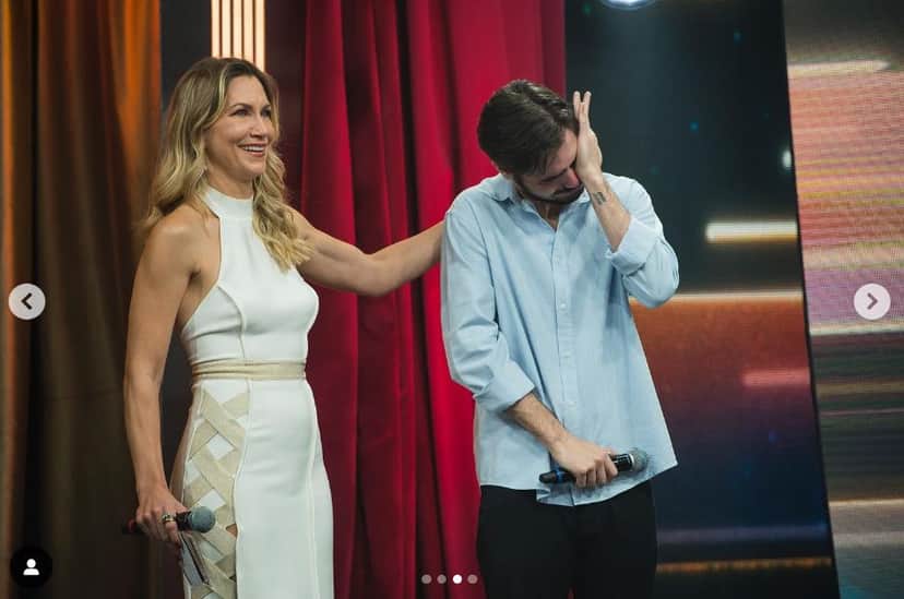 João Guilherme emocionado na Band - Foto Reprodução Instagram João Guilherme emocionado na Band - Foto Reprodução Instagram
