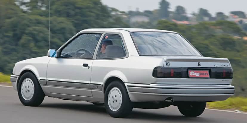 Modelo Apollo GLS 1992, da Volkswagen (Foto: Christian Castanho/Quatro Rodas) Modelo Apollo GLS 1992, da Volkswagen (Foto: Christian Castanho/Quatro Rodas)