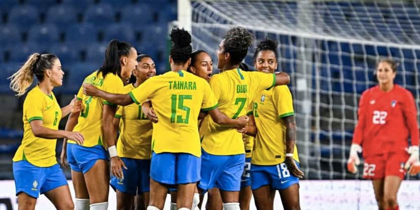 Seleção brasileira feminina (Foto: Thais Magalhães) Seleção brasileira feminina (Foto: Thais Magalhães)