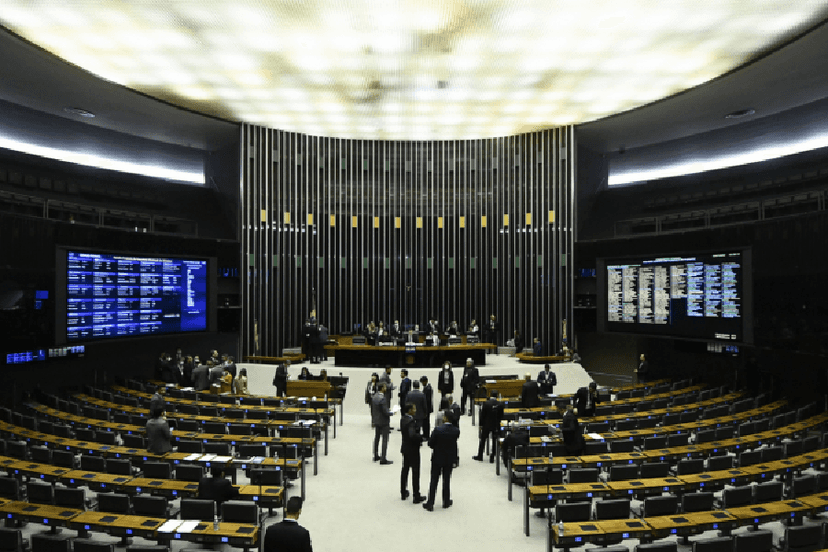 Nova lei foi para aprovação no Senado (Foto: Reprodução/ Internet) Nova lei foi para aprovação no Senado (Foto: Reprodução/ Internet)