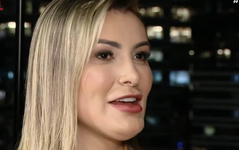 http://tvfoco.uai.com.br/wp-content/uploads/2015/05/Daniela-Mercury.jpg http://tvfoco.uai.com.br/wp-content/uploads/2015/05/Daniela-Mercury.jpg