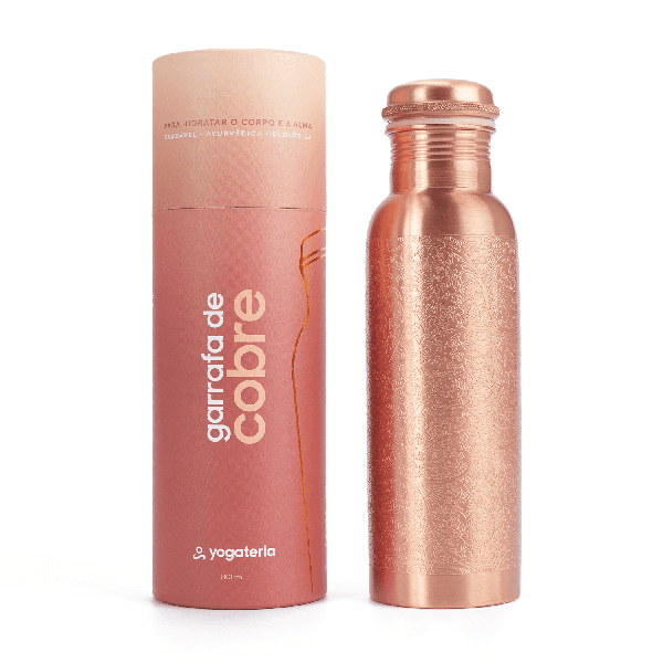 Garrafa de Cobre 800 ml da marca Yogateria (Foto: Reprodução/ Internet) Garrafa de Cobre 800 ml da marca Yogateria (Foto: Reprodução/ Internet)