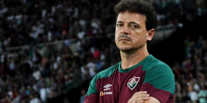 Fernando Diniz, técnico do Fluminense que vende jogador para gigante da série A Fernando Diniz, técnico do Fluminense que vende jogador para gigante da série A