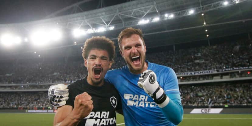 O goleiro Lucas Perri e o zagueiro Adryelson - Foto: Reprodução/Internet O goleiro Lucas Perri e o zagueiro Adryelson - Foto: Reprodução/Internet