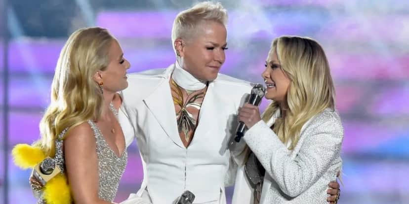 Eliana garantiu ótima audiência do "Criança Esperança" com Xuxa e Angélica (Foto: Divulgação/TV Globo) Eliana garantiu ótima audiência do "Criança Esperança" com Xuxa e Angélica (Foto: Divulgação/TV Globo)