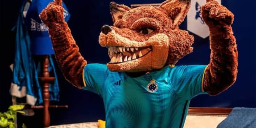 Nova camisa do Cruzeiro (Foto: Reprodução/ Internet) Nova camisa do Cruzeiro (Foto: Reprodução/ Internet)