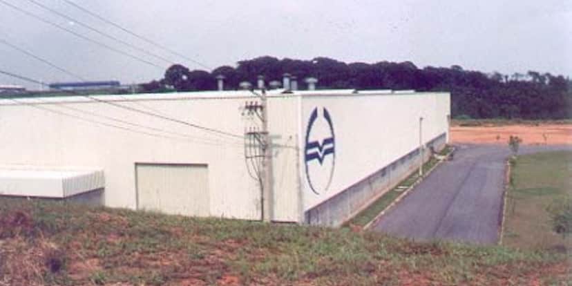 Fábrica da Megastar Veículos em Pindamonhangaba (Reprodução: Internet) Fábrica da Megastar Veículos em Pindamonhangaba (Reprodução: Internet)