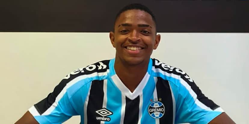 Ronald Barcellos saiu do Grêmio, rumo a Europa - (Foto: Internet) Ronald Barcellos saiu do Grêmio, rumo a Europa - (Foto: Internet)