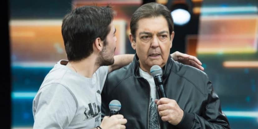 João Guilherme Silva e Faustão em programa extinto (Foto: Divulgação/Band) João Guilherme Silva e Faustão em programa extinto (Foto: Divulgação/Band)