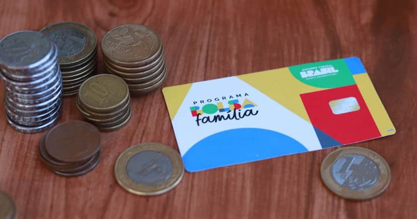 Bolsa Família também será impactado com o novo valor do salário mínimo (Foto Reprodução/Internet) Bolsa Família também será impactado com o novo valor do salário mínimo (Foto Reprodução/Internet)