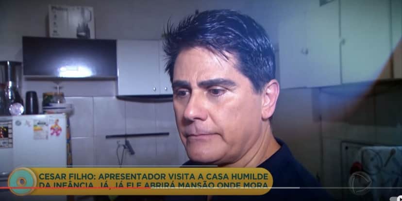 César Filho no extinto Domingo Show (Foto: Reprodução / Record) César Filho no extinto Domingo Show (Foto: Reprodução / Record)