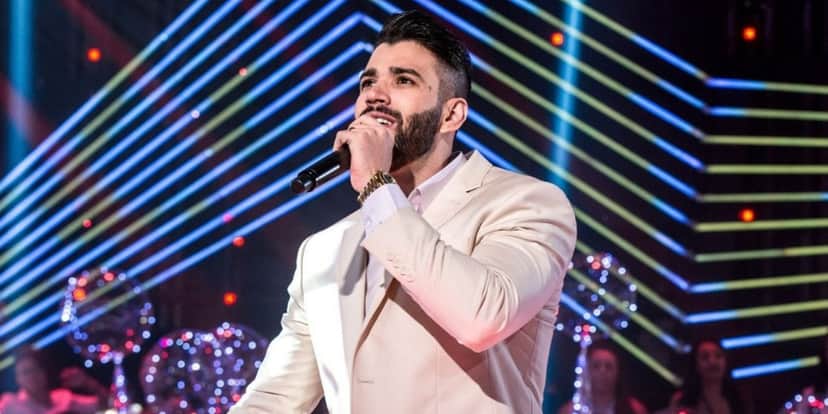Gusttavo Lima no "Show da Virada"; sertanejo fez as pazes com a emissora (Foto: Fabio Rocha/TV Globo) Gusttavo Lima no "Show da Virada"; sertanejo fez as pazes com a emissora (Foto: Fabio Rocha/TV Globo)