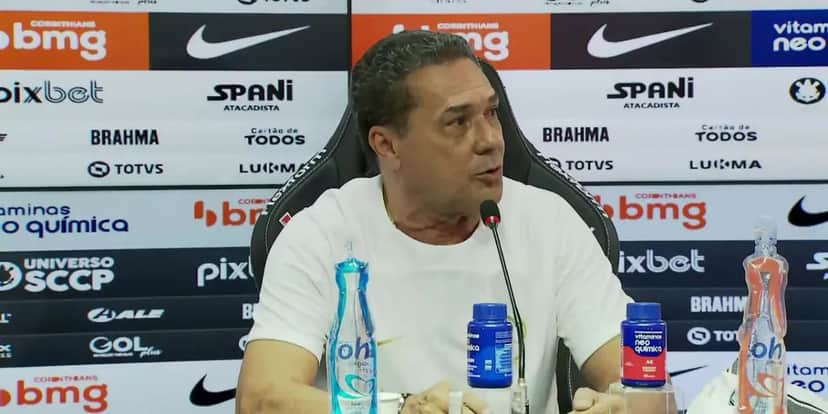 Luxemburgo no Corinthians (Foto: Reprodução / Internet) Luxemburgo no Corinthians (Foto: Reprodução / Internet)
