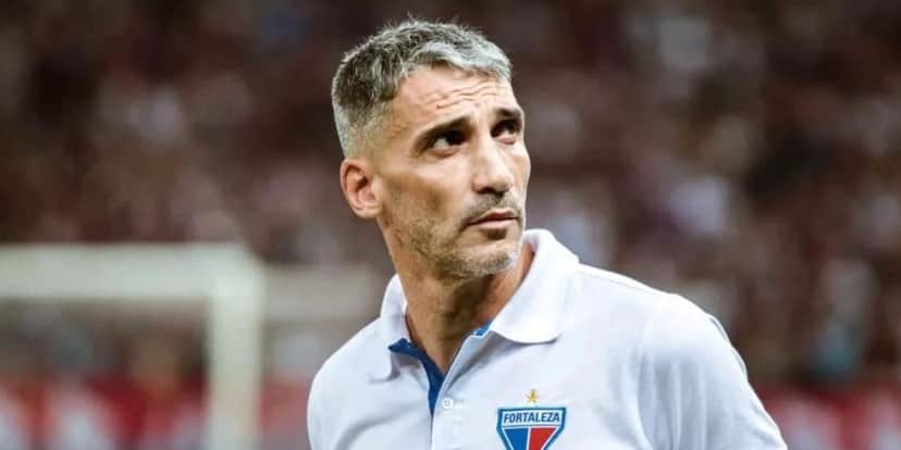 Vojvoda é um dos principais treinadores do futebol brasileiro - (Foto: Internet) Vojvoda é um dos principais treinadores do futebol brasileiro - (Foto: Internet)