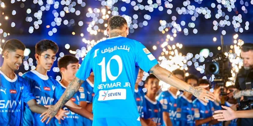 O jogo pode marcar a estreia de Neymar pelo novo clube (Reprodução: Internet) O jogo pode marcar a estreia de Neymar pelo novo clube (Reprodução: Internet)